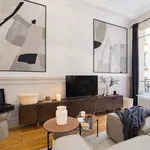 Rent 4 bedroom apartment of 100 m² in Paris