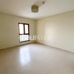 Rent 2 bedroom apartment of 179 m² in Palm Jumeirah