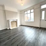 Rent 2 bedroom house in Wakefield