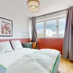 Louez une chambre de 79 m² à Gennevilliers