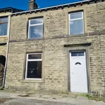 Rent 3 bedroom apartment in Calderdale