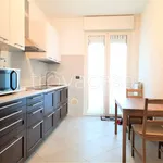 Rent 3 bedroom apartment of 102 m² in Milano