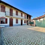 Rent 5 bedroom house of 205 m² in Aramengo