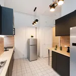 Louez une chambre de 166 m² à Paris