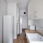 Appartement de 1506 m² avec 3 chambre(s) en location à Paris