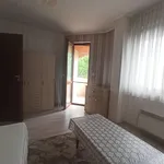 Rent 3 bedroom apartment of 100 m² in Съдийски