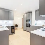 Rent 4 bedroom flat in London