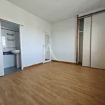 Appartement de 27 m² avec 2 chambre(s) en location à CHOLETT