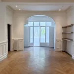 Appartement de 177 m² avec 4 chambre(s) en location à Marseille