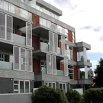 Rent 1 bedroom apartment in Newmarket