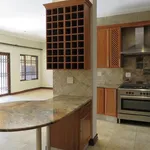 Rent 4 bedroom house of 967 m² in Pretoria