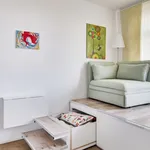 Miete 1 Schlafzimmer wohnung von 269 m² in Stuttgart