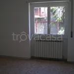 Affitto 4 camera appartamento di 110 m² in Monte Compatri