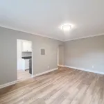 1 bedroom apartment of 656 sq. ft in Toronto (Oakwood Village)