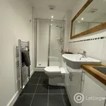 Rent 2 bedroom flat in Edinburgh