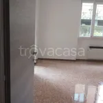 Affitto 3 camera appartamento di 80 m² in Lavena Ponte Tresa