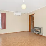 Rent 3 bedroom house in Sebastopol