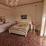 Rent 7 bedroom apartment of 140 m² in Noto