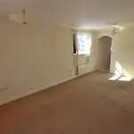 Rent 2 bedroom apartment in Coventry