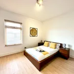 Rent 3 bedroom apartment in Liverpool