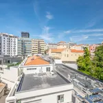 Rent 6 bedroom apartment in Lisbon