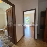 4-room flat good condition, first floor, Cadrezzate con Osmate