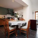 Rent 2 bedroom flat of 72 m² in Cardiff