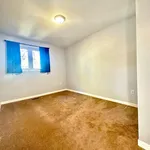 Appartement de 3013 m² avec 4 chambre(s) en location à Newmarket (Huron Heights-Leslie Valley)