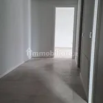 Affitto 4 camera appartamento di 102 m² in Brescia