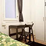 Rent a room in Barcelona']