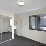 Rent 2 bedroom apartment in Melbourne