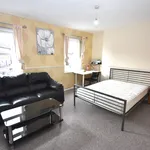 Rent 5 bedroom flat in Durham