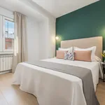 Rent 1 bedroom apartment of 70 m² in Madrid