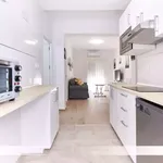 Rent 3 bedroom apartment in Seville