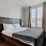 Rent 2 bedroom apartment of 64 m² in paris