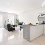 Rent 2 bedroom apartment of 45 m² in Lisboa