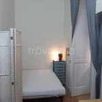 Rent 1 bedroom apartment of 20 m² in Napoli