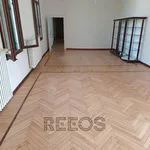 Rent 3 bedroom apartment of 160 m² in Padua