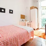 Rent 5 bedroom apartment in Valencia