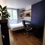 Appartement de 84 m² avec 1 chambre(s) en location à Paris