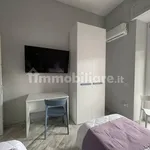 Affitto 2 camera appartamento di 70 m² in Naples