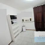 Affitto 5 camera appartamento di 140 m² in Reggio di Calabria