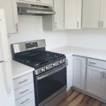 Rent 2 bedroom apartment of 124 m² in Staten Island