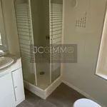 Rent 2 bedroom apartment of 43 m² in Solliès-Ville