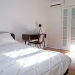 Rent a room in lisbon