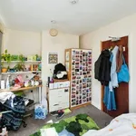 Rent 4 bedroom flat in East Midlands