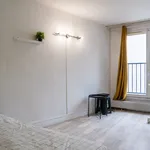 Rent 1 bedroom apartment of 20 m² in Paris