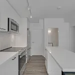 Rent 5 bedroom apartment of 83 m² in Toronto