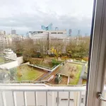 Rent a room of 83 m² in Nanterre