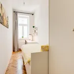 Rent 6 bedroom apartment in Capital City of Prague